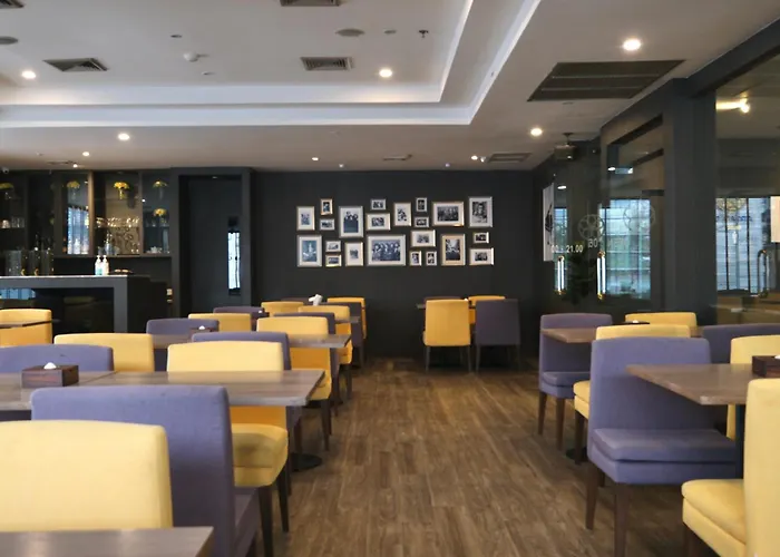 Le Cassia Hotel