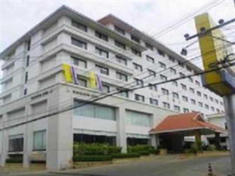 โรงแรมบุษราคัม 4* ขอนแก่น